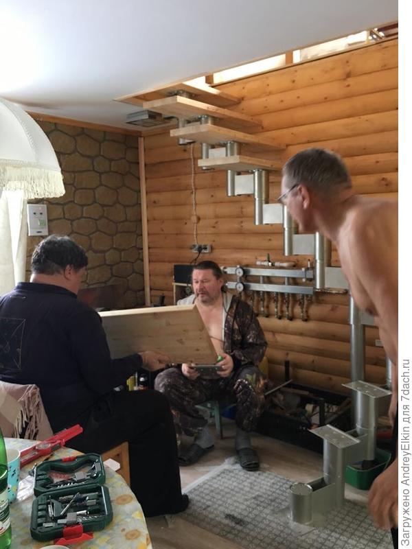 у меня на головой слева блок управления ТЭНами котла