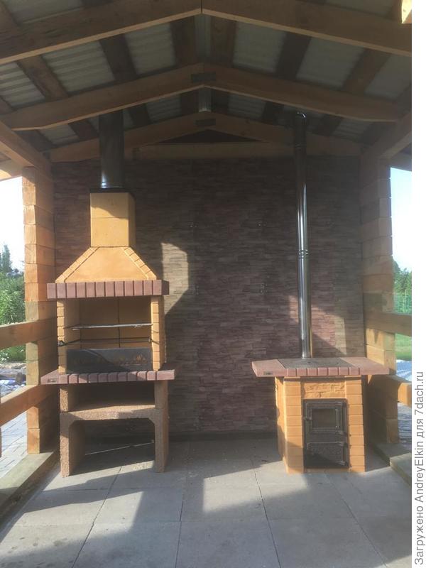 обработали стропила и внутренние стенки бруса антисептиком противопожарным