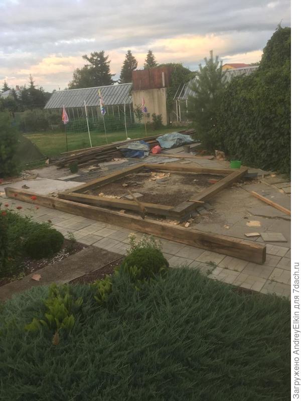 выставили по уровню первый венец