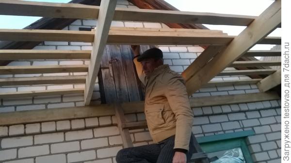Ну вот, завтра будем стелить рубероид и шифер! К зиме все будет под крышей! А может дом утеплить? И дети с внуками приедут к нам встречать 2018-й год? А что, может мы выиграем и нам достанется утеплитель в подарок от ROCKWOOL?!!!!!!! Ну вот, завтра будем стелить рубероид и шифер! К зиме все будет под крышей! А может дом утеплить? И дети с внуками приедут к нам встречать 2018-й год? А что, может мы выиграем и нам достанется утеплитель в подарок от ROCKWOOL?!!!!!!!