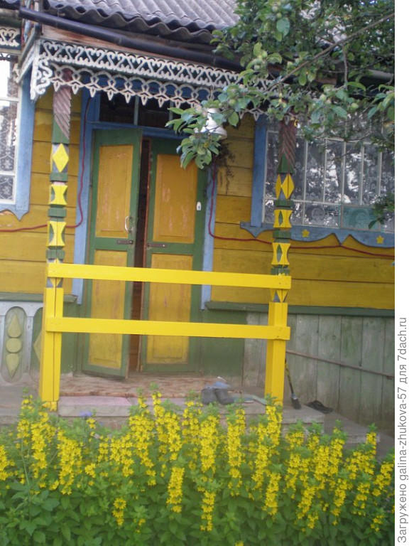 крыльцо дома