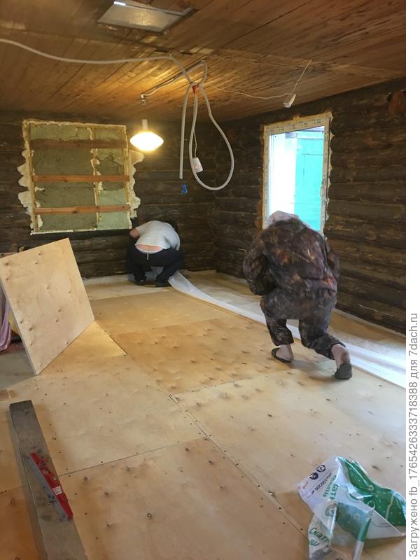 Зашиваем 15 мм фанерой