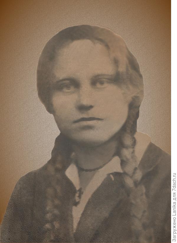 Как смогла - поправила.