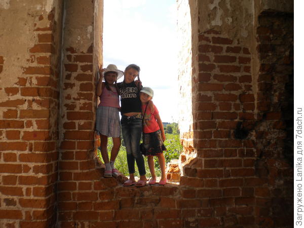 В старой церкви...