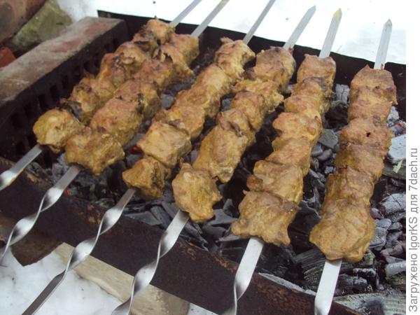 Март, открытие сезона