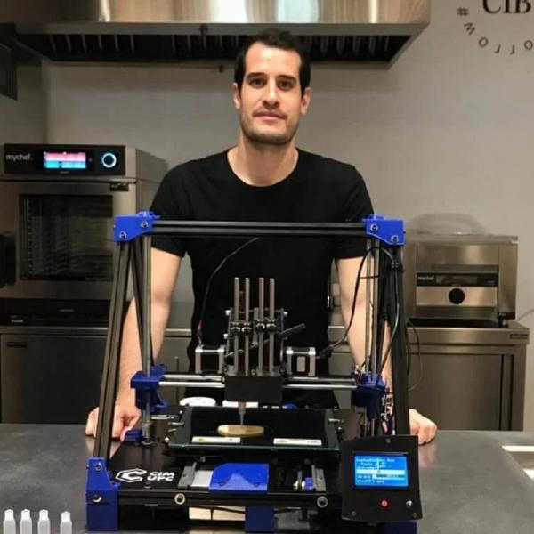 3D-принтер для печати мяса. Фото с сайта theguardian.com