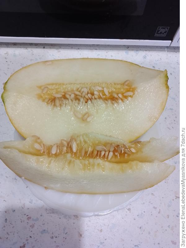 Сладкая, ароматная, мягкая до тонкой корочки