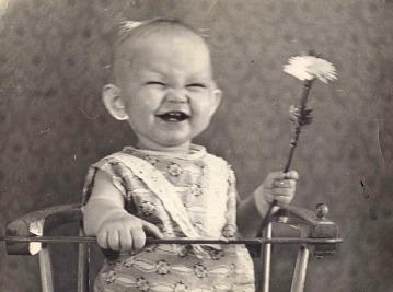 Смешной анекдот)))) (я в детстве)