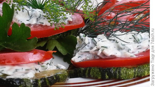 Первый кабачок)))