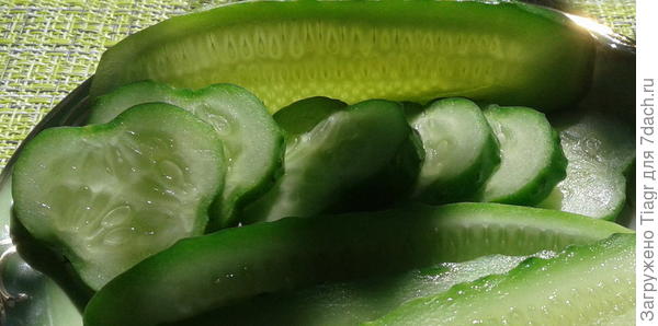 тоже пчёлоопыляемый)))