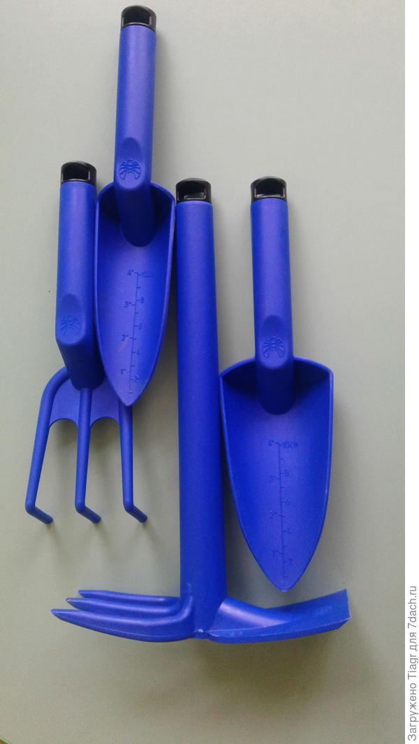 всё, что нужно для работы на огороде