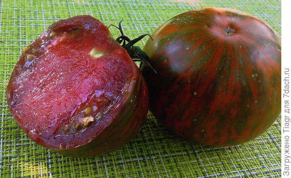 мякоть цвета бургундия