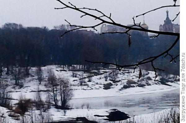 лёд уже почти растаял