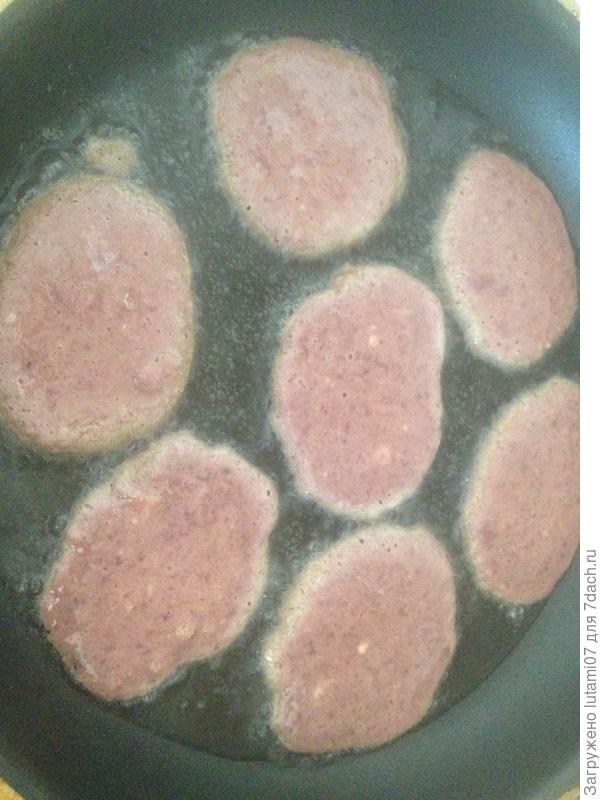 на сковородке