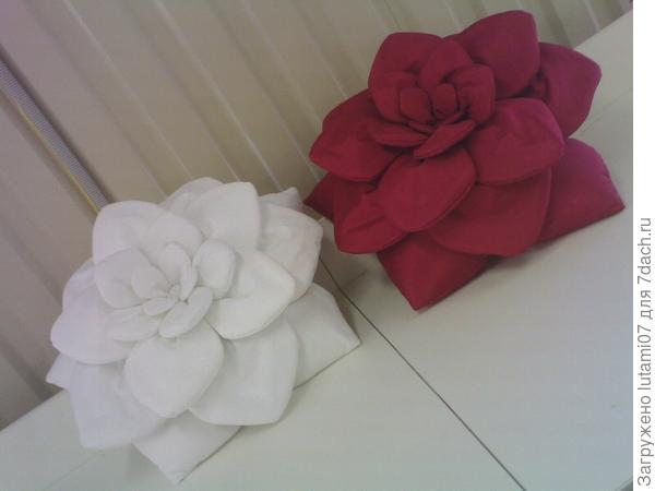 подушки декоративные.