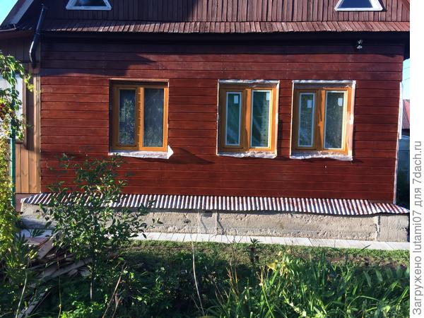 Окна поставлены, стенка зашита