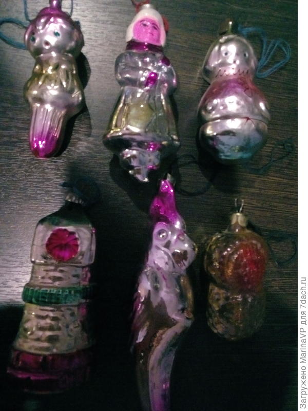 Милые сердцу игрушки.