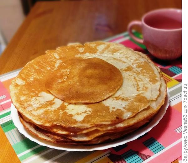 Дюжина больших блинов и маленький довесочек