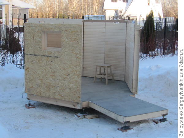 Стеновые панели установлены