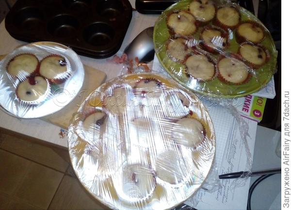 Ягодные кексы - в подарок и на стол!