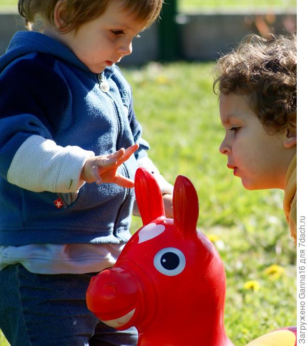 Дети его тоже любят