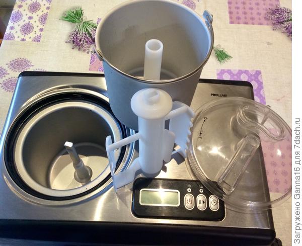 Разбирается и моется быстро, без проблем.