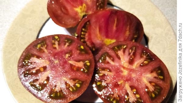 Вкус сбалансированный, есть и выраженная сладость, и кислинка