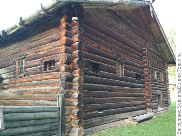 дом Тарасова