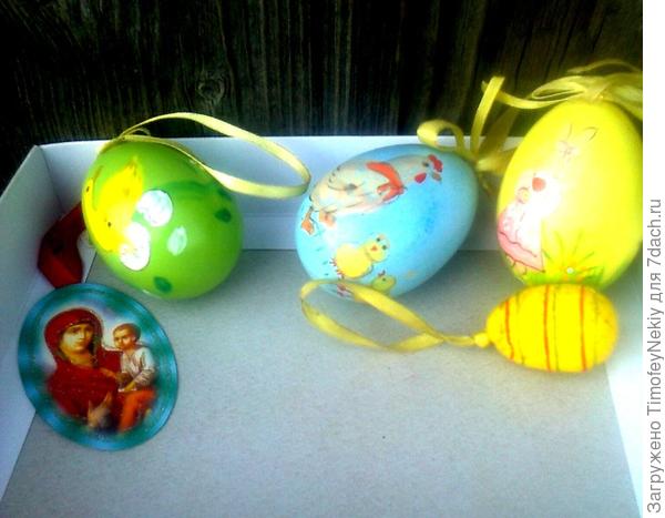 К сожалению, фотографии сделаны на телефон, поэтому простите за качество снимков.