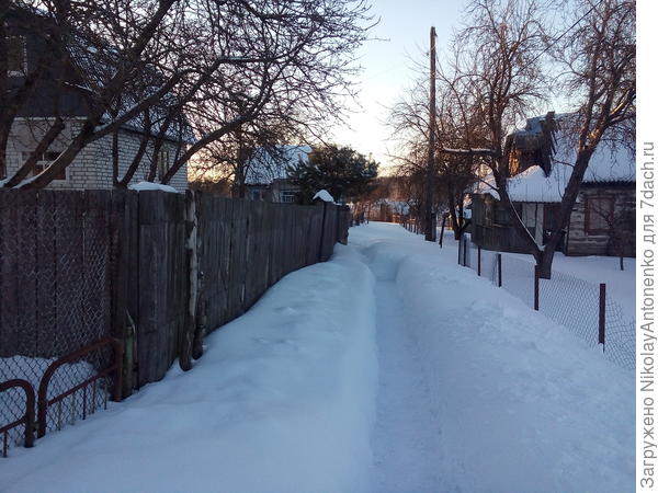 Расчищенная дорожка