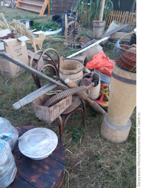 предметы неизвестного назначения