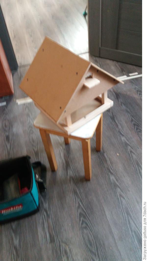 Болкончики с двух сторон разные по рисункам видно)))