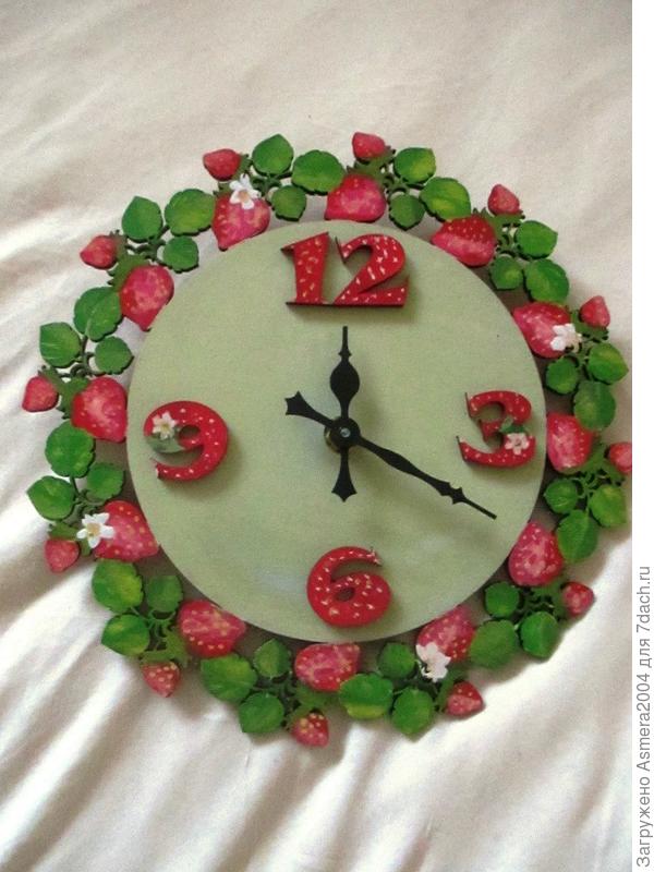 Часы для Олечки Кабацкой на дачу