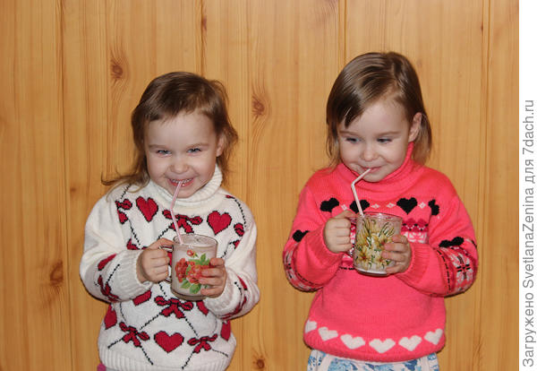 С Днём рождения, Соломинка! )