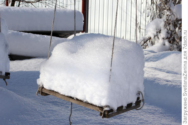 Старые качели