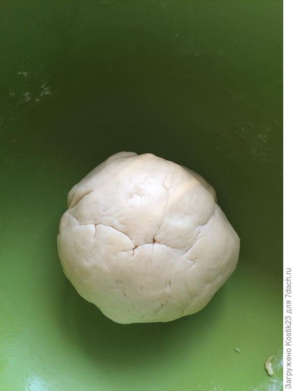 Получается гладкий комочек...