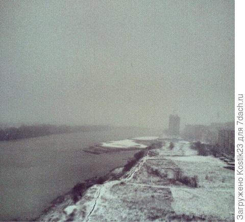 Зима,редкий снег..