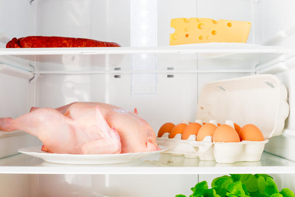 Вредные насыщенные жиры есть в большинстве привычных нам продуктов