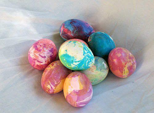 Разноцветные мраморные яйца. Фото с сайта ru.pinterest.com
