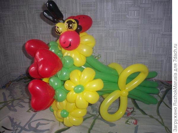 Божья коровка - любимица на многих букетах