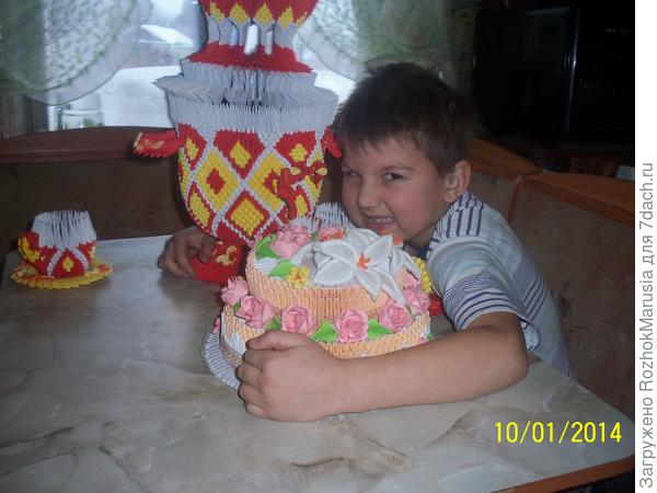 Потом этот самовар и сервиз возили на выставку "Хобби тайм" в наш Экспоцентр в Новосибирске