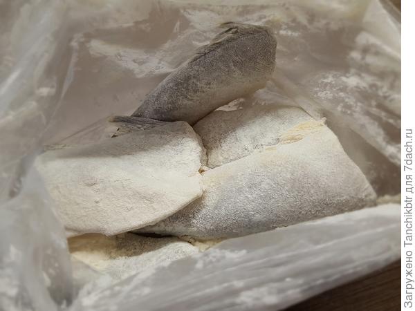 Минтай с луком и рисом по рецепту бабушки Анны - пошаговый рецепт приготовления с фото () Минтай с луком и рисом по рецепту бабушки Анны - пошаговый рецепт приготовления с фото