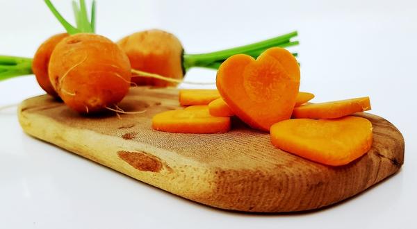 Морковь &#39;Парижская каротель&#39; от Аэлиты