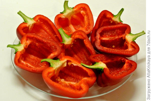 Мясо в цахтоне () Мясо в цахтоне
