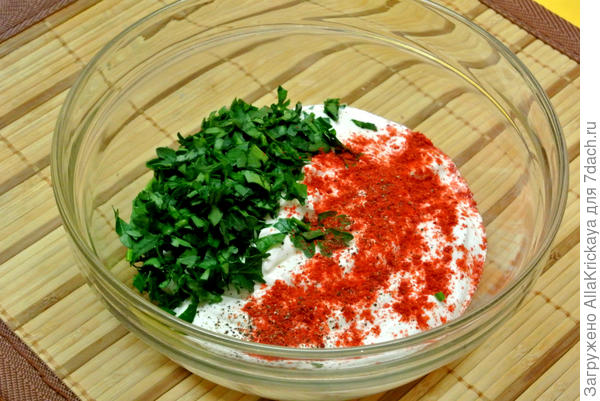 Мясо в цахтоне () Мясо в цахтоне