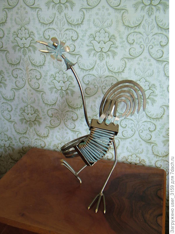 &amp;quot;Петушок с гармошкой&amp;quot;-каминная скульптура.