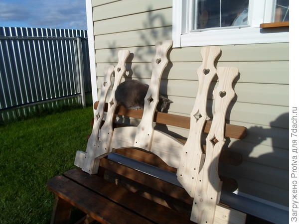 Одна из стенок мостика