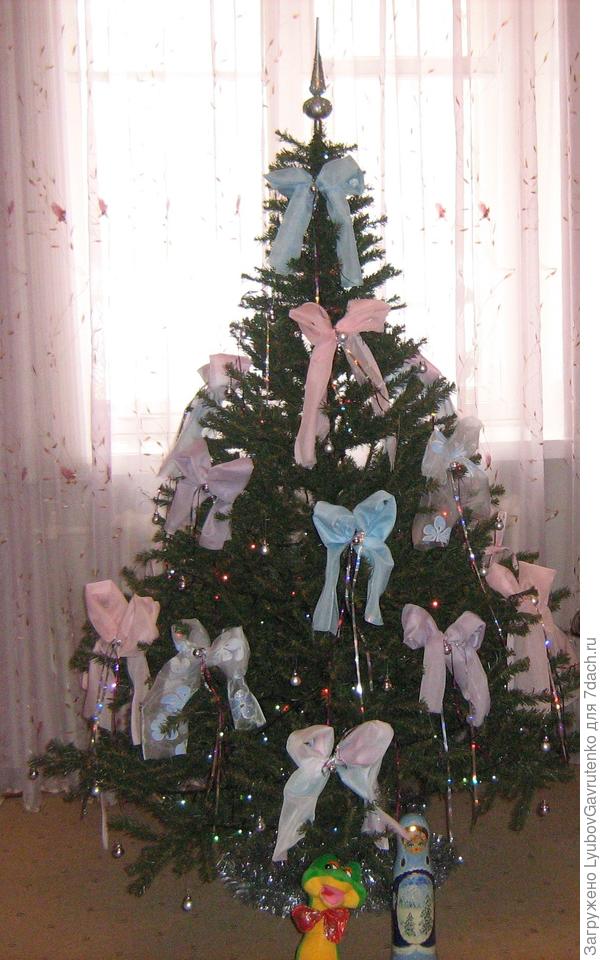 2012-й. Остатков штор оказалось видимо-невидимо)