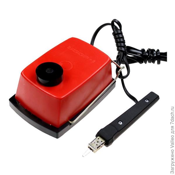 У меня был похожий на этот. С регулировкой температуры нагрева.