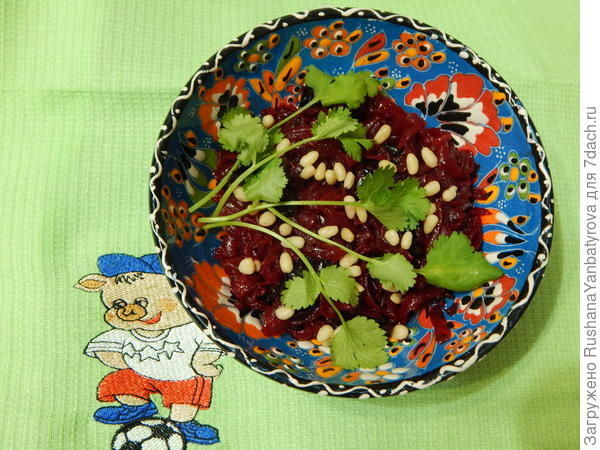 Салатик из свеколки.